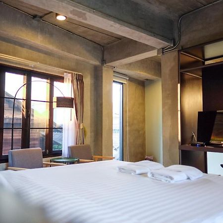 Ostello Werun Nimbly Chiang Mai Esterno foto