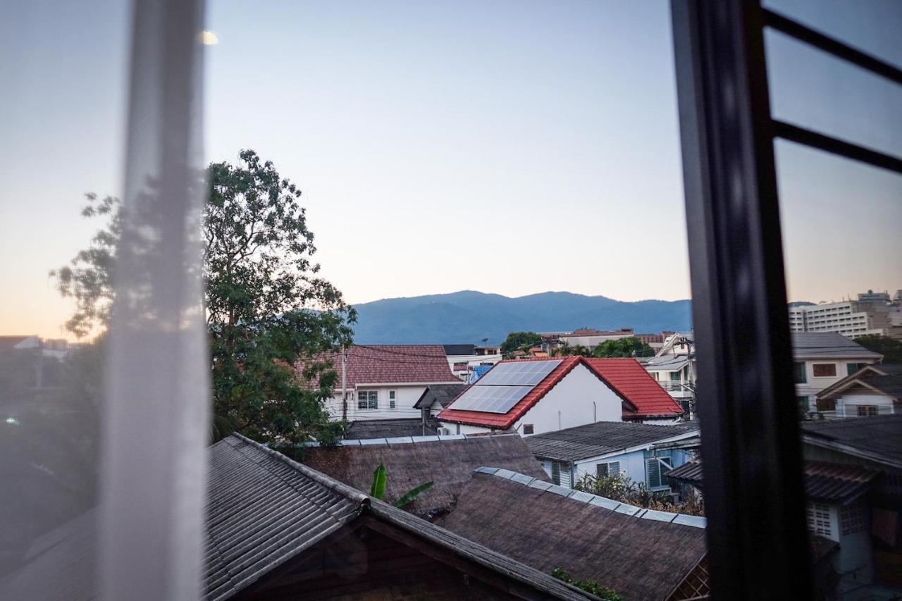 Ostello Werun Nimbly Chiang Mai Esterno foto