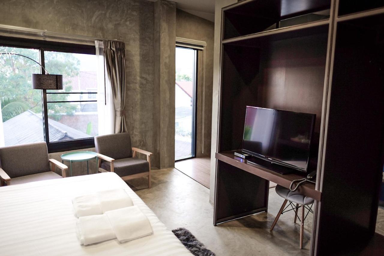 Ostello Werun Nimbly Chiang Mai Esterno foto