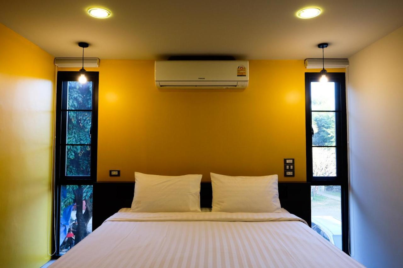 Ostello Werun Nimbly Chiang Mai Esterno foto